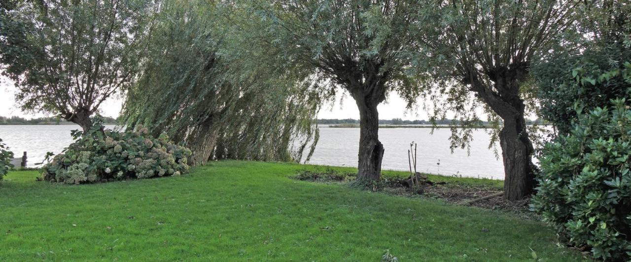 Reeuwijkse Plassen ภายนอก รูปภาพ