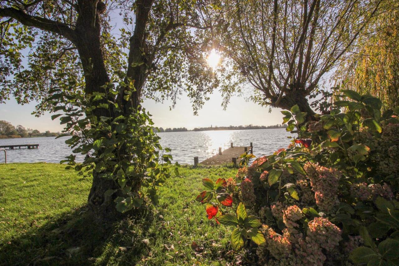 Reeuwijkse Plassen ภายนอก รูปภาพ